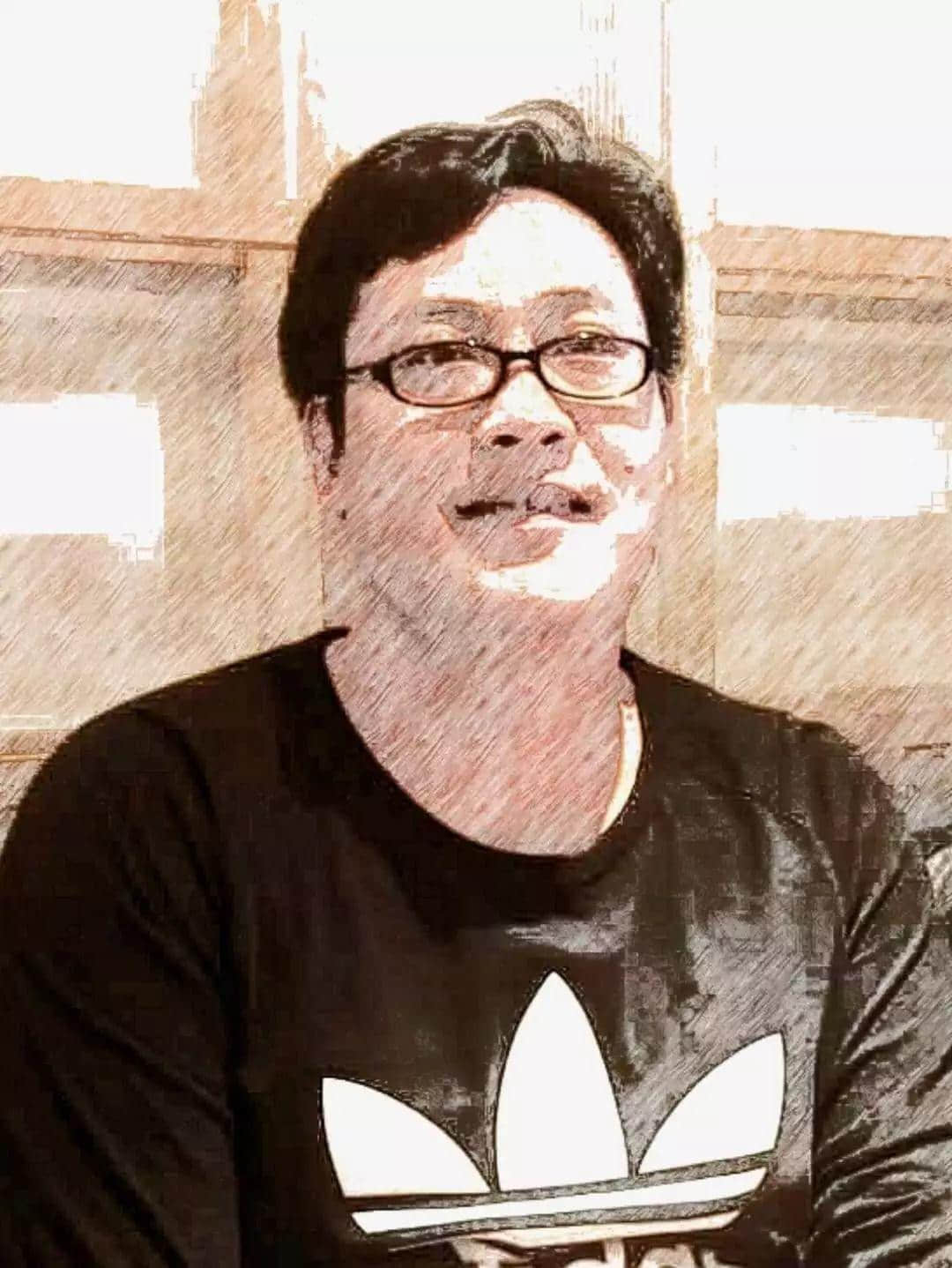 媒体人刘成昆写小说被指影射伊利潘刚遭逮捕绝不认罪! 小说被指影射伊利集团董事长潘刚,作家遭内蒙警方跨省抓捕!-羊城网——懂互联网,更懂广州!