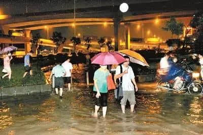 新千年广州“水浸街”极简史