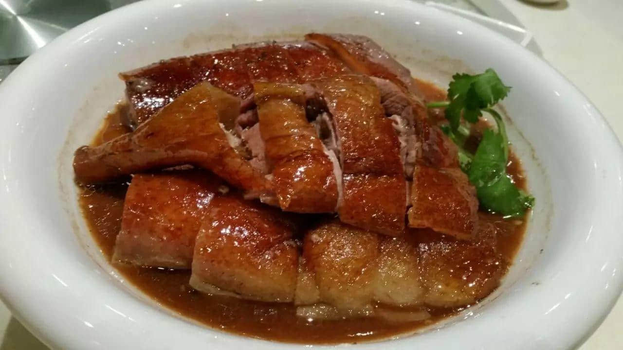 你食紧嘅，可能系“假烧鹅”