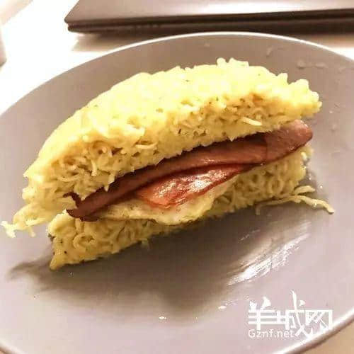 广东人最大成就：将两蚊即食面煮成三星米其林