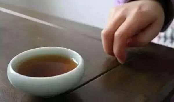 点解广东人饮茶一定要去茶楼？