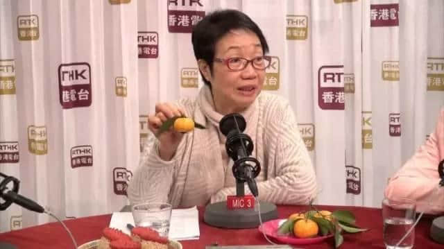 喺广州人把口度,水果唔单止攞嚟食,仲可以用嚟讲! 喺广州人把口度,水果唔单止攞嚟食,仲可以用嚟讲!