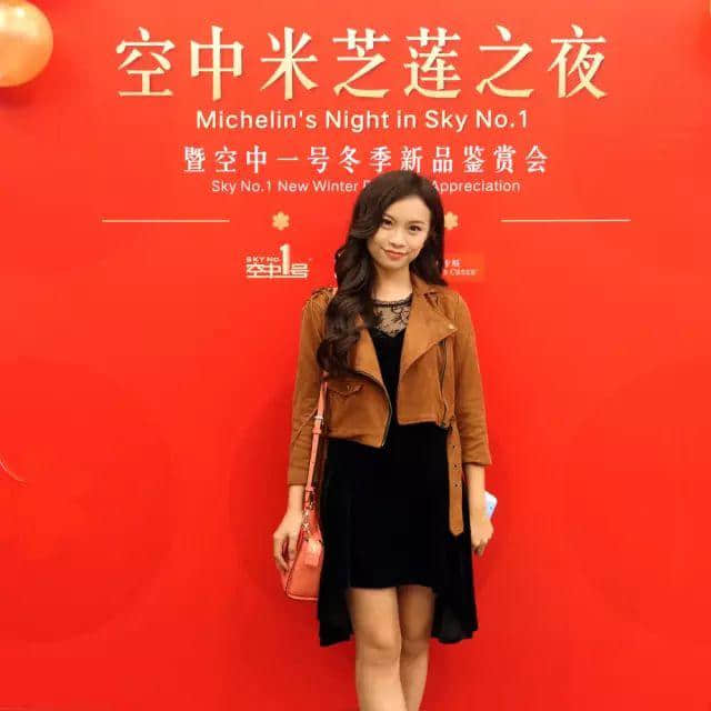 今日究竟系边个生日?大家都要畀足面佢? 今日究竟系边个生日?大家都要畀足面佢?