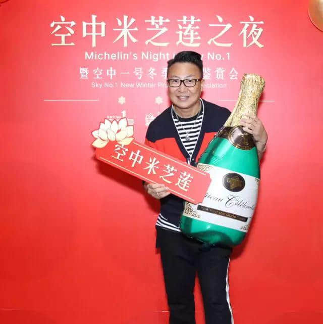 今日究竟系边个生日?大家都要畀足面佢? 今日究竟系边个生日?大家都要畀足面佢?