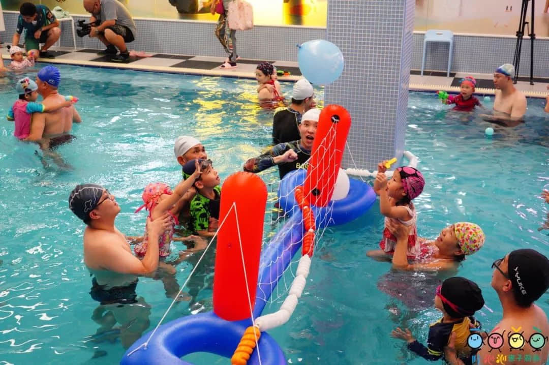 Let's go swimming | 吐泡泡2.0与您共筑水育梦 Let's go swimming | 吐泡泡2.0与您共筑水育梦