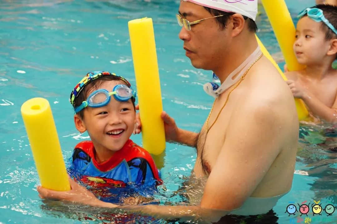 Let's go swimming | 吐泡泡2.0与您共筑水育梦 Let's go swimming | 吐泡泡2.0与您共筑水育梦