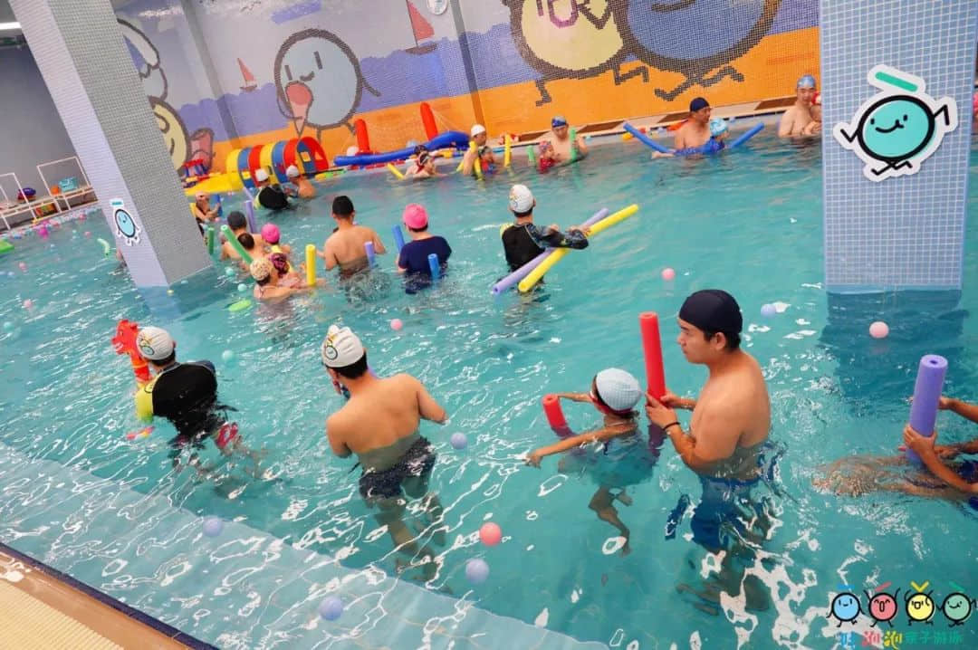 Let's go swimming | 吐泡泡2.0与您共筑水育梦 Let's go swimming | 吐泡泡2.0与您共筑水育梦