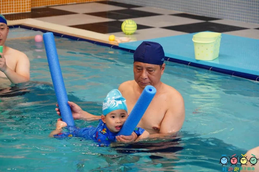 Let's go swimming | 吐泡泡2.0与您共筑水育梦 Let's go swimming | 吐泡泡2.0与您共筑水育梦