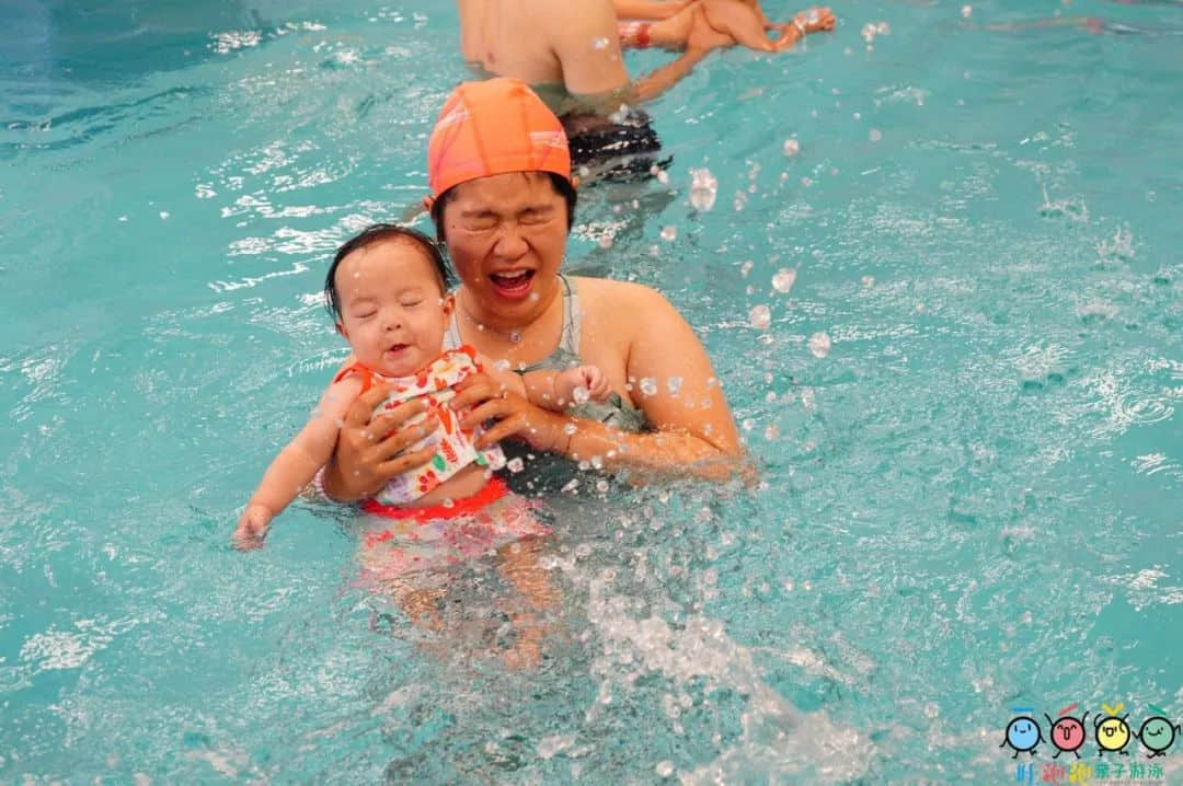 Let's go swimming | 吐泡泡2.0与您共筑水育梦 Let's go swimming | 吐泡泡2.0与您共筑水育梦