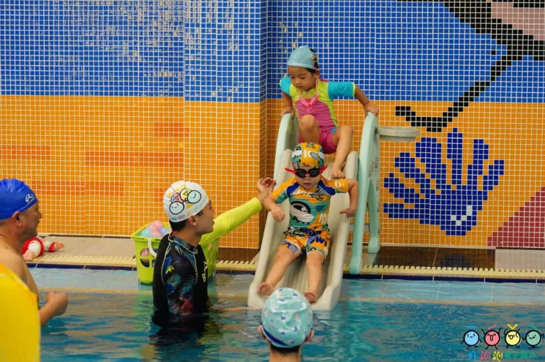 Let's go swimming | 吐泡泡2.0与您共筑水育梦 Let's go swimming | 吐泡泡2.0与您共筑水育梦