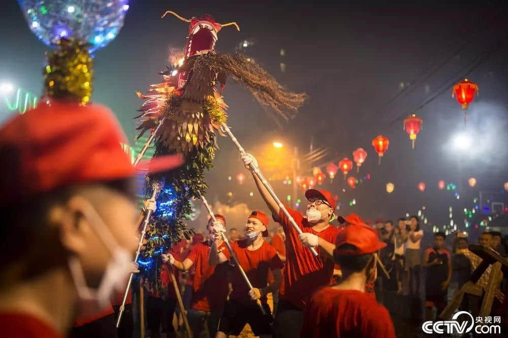 广东人,你们的中秋,现在只剩下月饼和放假了吗? 广东人,你们的中秋,现在只剩下月饼和放假了吗?