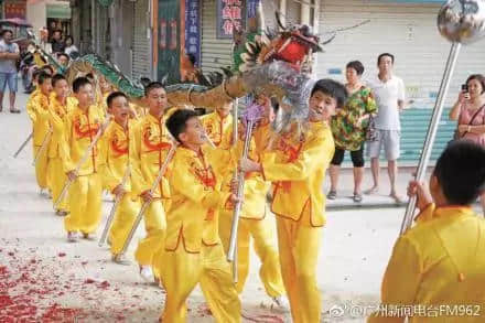 广东人,你们的中秋,现在只剩下月饼和放假了吗? 广东人,你们的中秋,现在只剩下月饼和放假了吗?