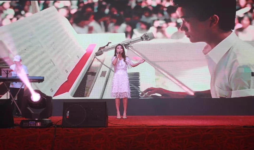 穿越半世纪的歌声——怀念陈百强 穿越半世纪的歌声——怀念陈百强