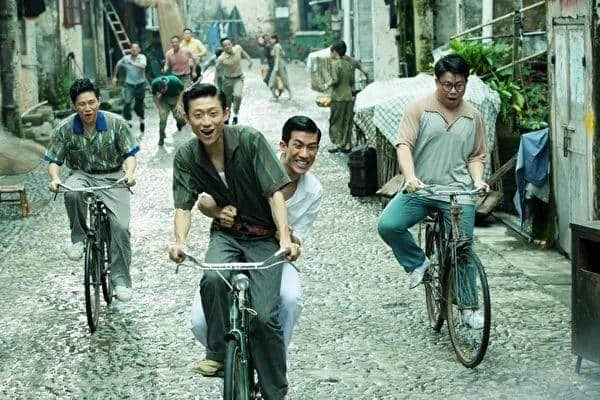 唔好再问佛山人识唔识无影脚!因为黄飞鸿自己都唔识! 唔好再问佛山人识唔识无影脚!因为黄飞鸿自己都唔识!