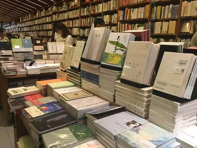 消逝与涅槃——广州实体书店物语