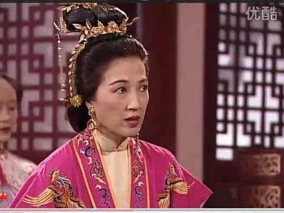 这位自带BGM的喜剧演员身上,有你不知道的香港粤剧浮沉史 这位自带BGM的喜剧演员身上,有你不知道的香港粤剧浮沉史