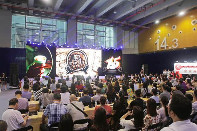 八方茶园老树班章十五周年新品发布会圆满举办 八方茶园老树班章十五周年新品发布会圆满举办