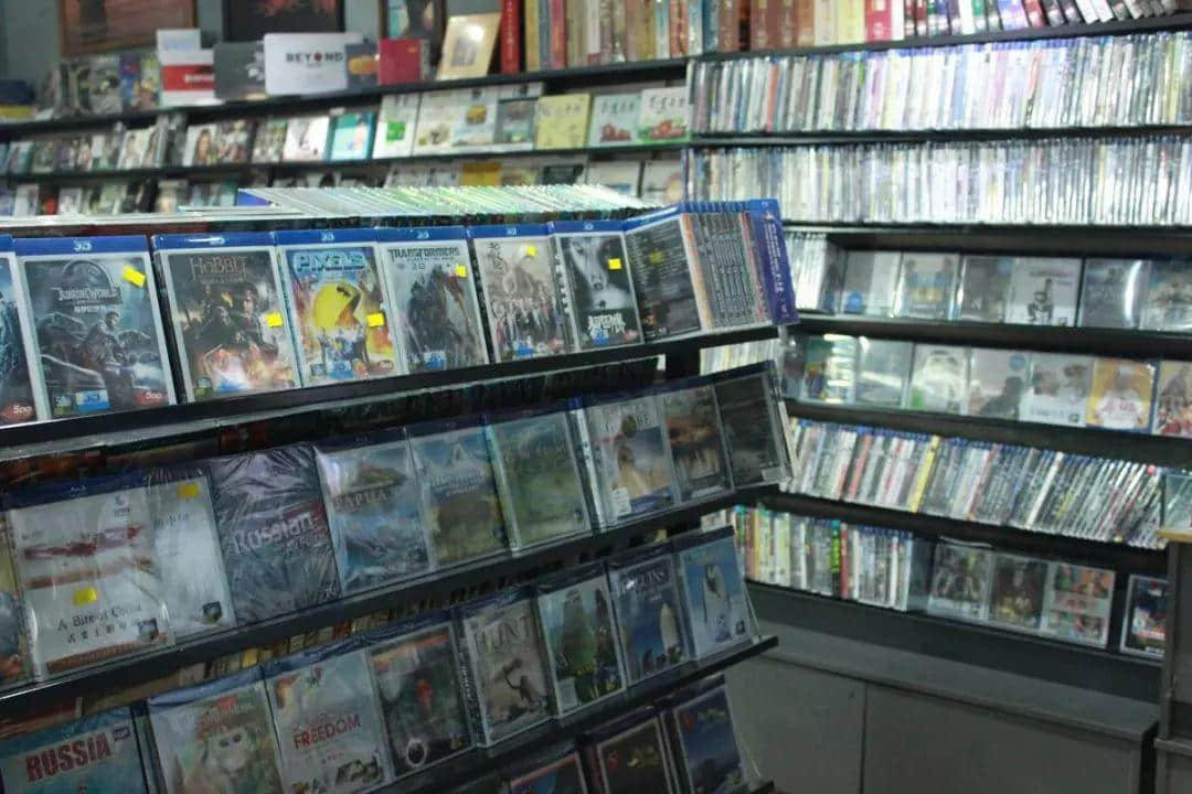 “唱片已死”的今天,我们还需要一个唱片店日吗? “唱片已死”的今天,我们还需要一个唱片店日吗?