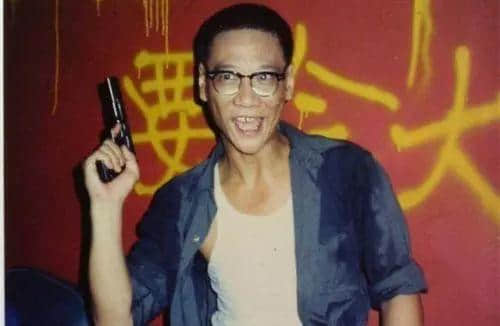 演员李兆基逝世,“四大恶人”走了三人,一个时代正越走越远! 演员李兆基逝世,“四大恶人”走了三人,一个时代正越走越远!