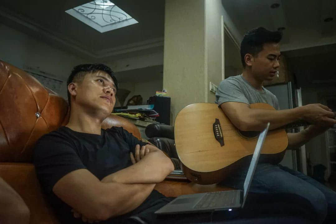 别用生命去交这堂课的学费| 退役消防兵曾庭民与他的小人物乐团 别用生命去交这堂课的学费| 退役消防兵曾庭民与他的小人物乐团