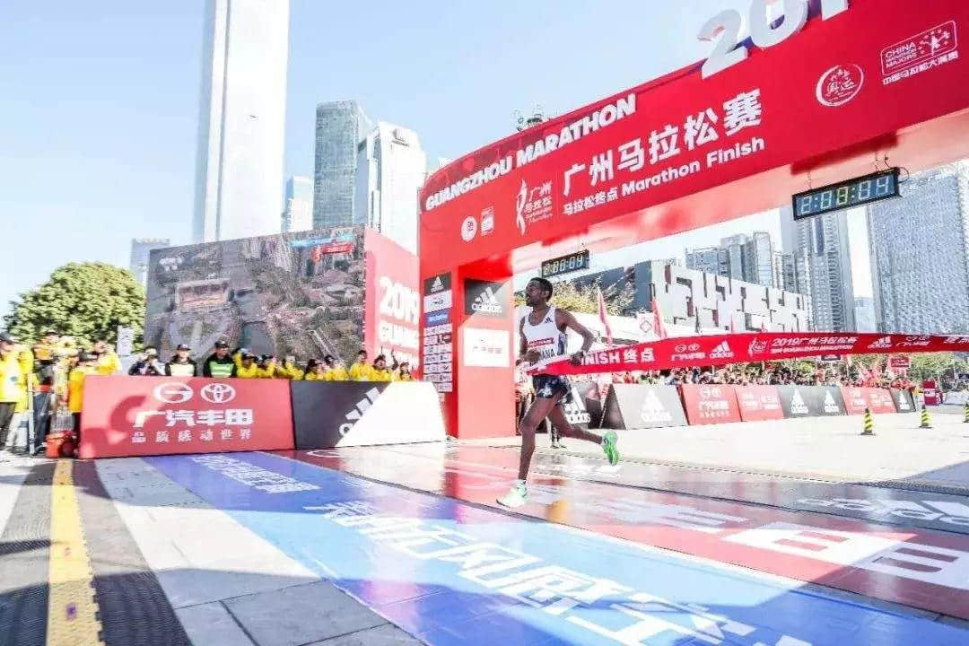 马拉松的背后,是一场看不见的城市战争 马拉松的背后,是一场看不见的城市战争