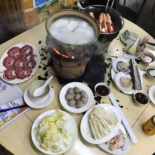 打边炉和吃火锅到底有什么区别? 打边炉和吃火锅到底有什么区别?
