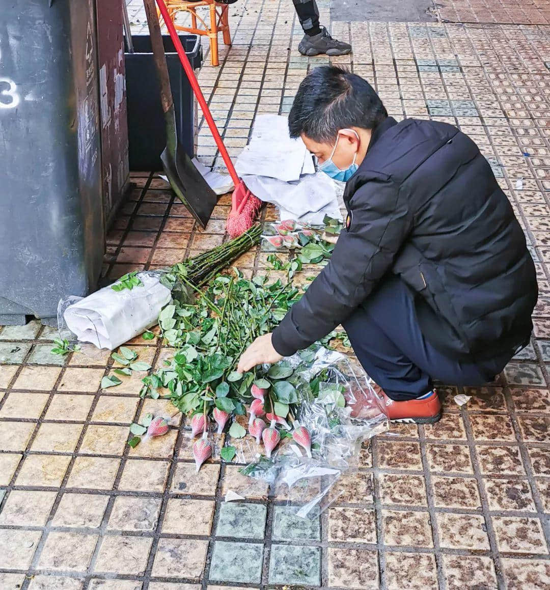 情人节的广州街头，没有情人