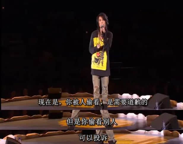 黄子华，走下神坛，困在漩涡