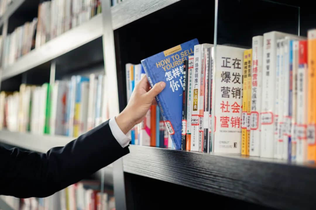 即使生活艰难,我也劝你勿轻易下海做微商 即使生活艰难,我也劝你勿轻易下海做微商
