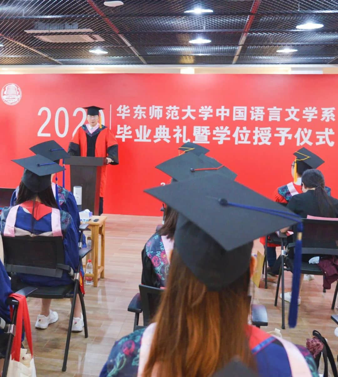 毕业季丨朱国华:如果外部环境期待我们撒谎,我们至少保持沉默 毕业季丨朱国华:如果外部环境期待我们撒谎,我们至少保持沉默