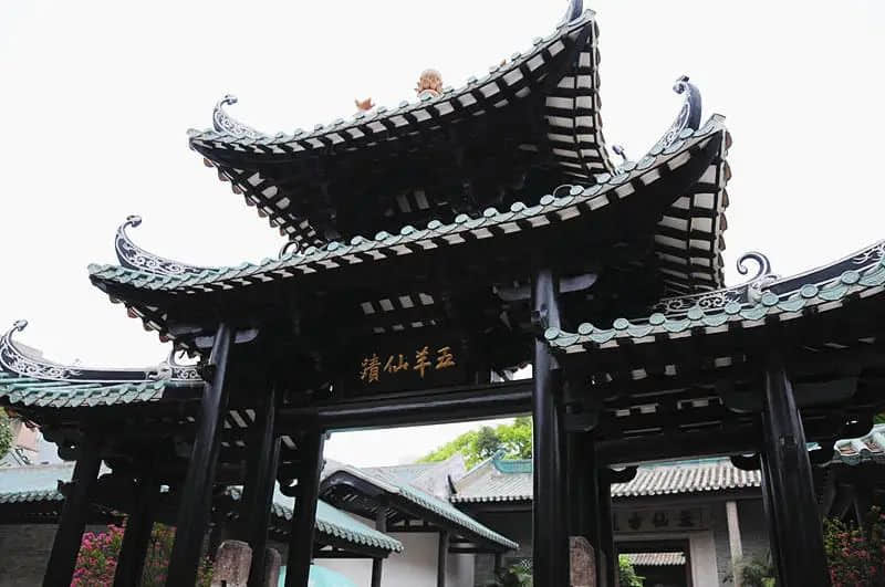 五仙观神秘的仙人拇迹,坊间的各种传闻 五仙观神秘的仙人拇迹,坊间的各种传闻
