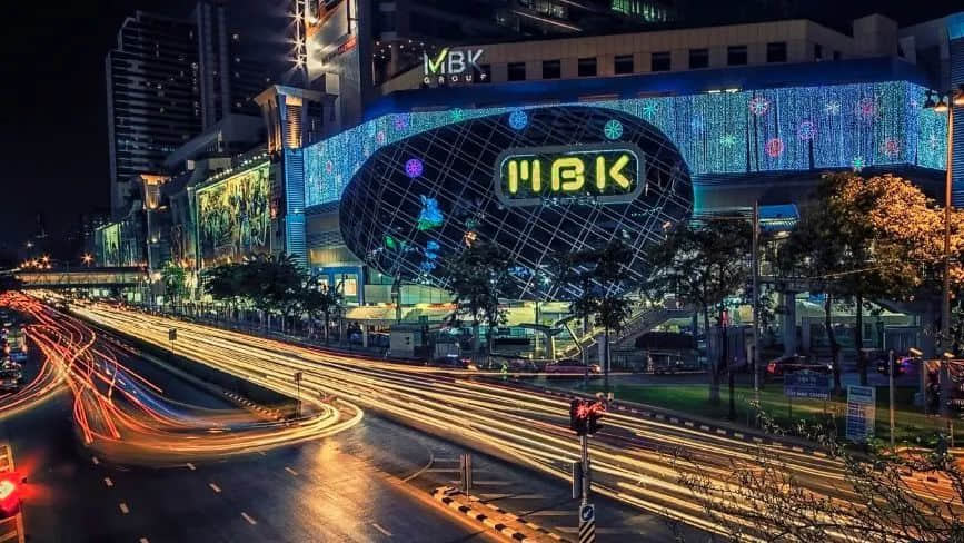 北京路通宵营业:什么样的人会在凌晨4点逛街? 北京路通宵营业:什么样的人会在凌晨4点逛街?