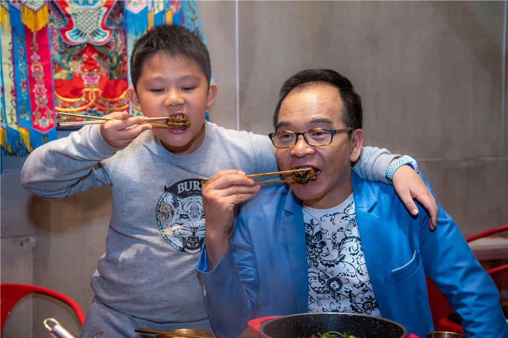 粤剧离不开地道粤语,正如美味不能没有新鲜食材 粤剧离不开地道粤语,正如美味不能没有新鲜食材
