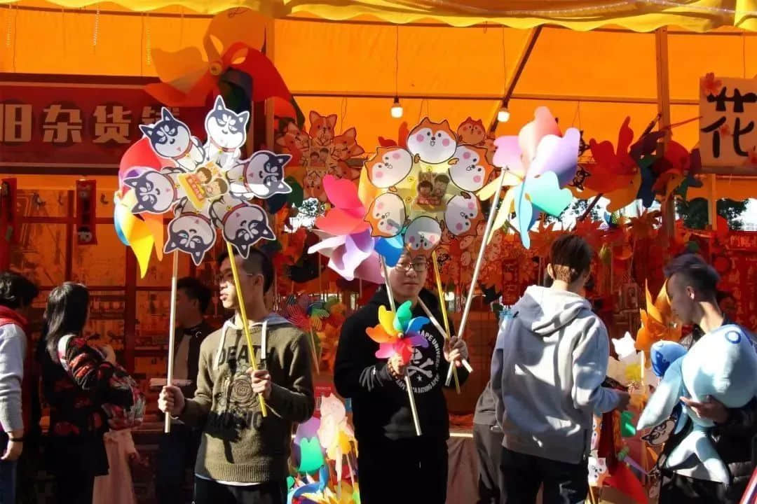 疫情仍未结束的2021,广州人还能不能逛花街? 疫情仍未结束的2021,广州人还能不能逛花街?