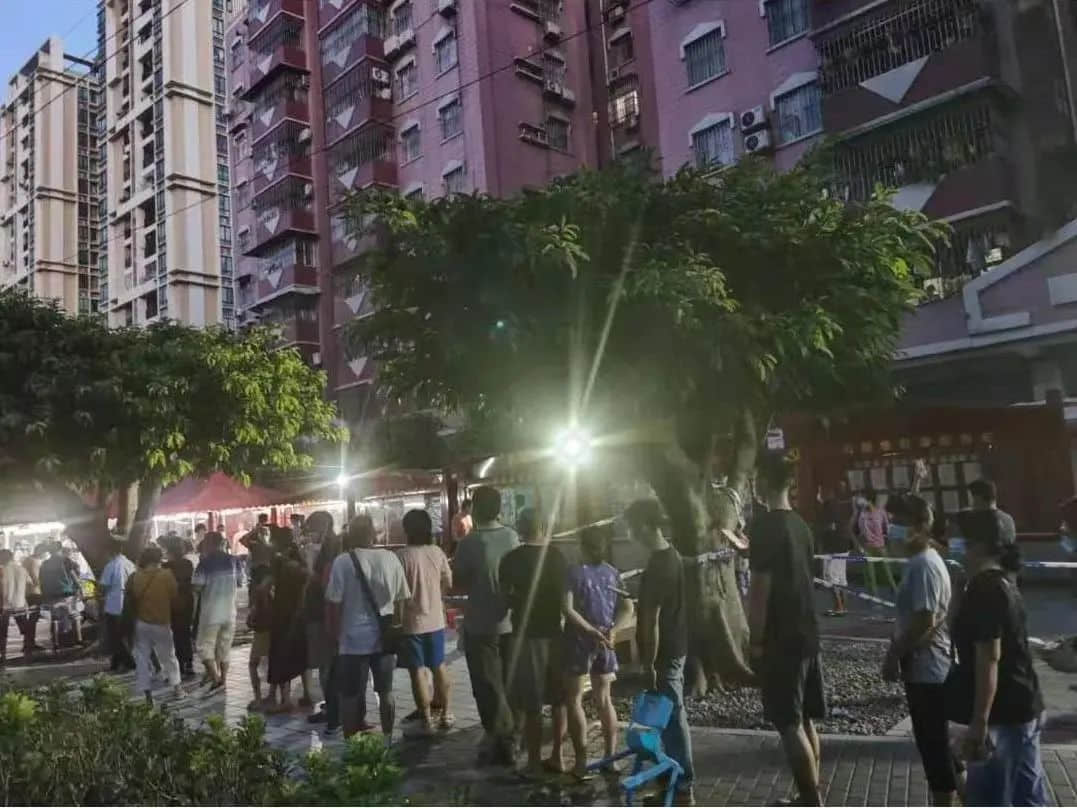 昨夜奇迹,上下九重现人山人海光辉岁月!? 昨夜奇迹,上下九重现人山人海光辉岁月!?