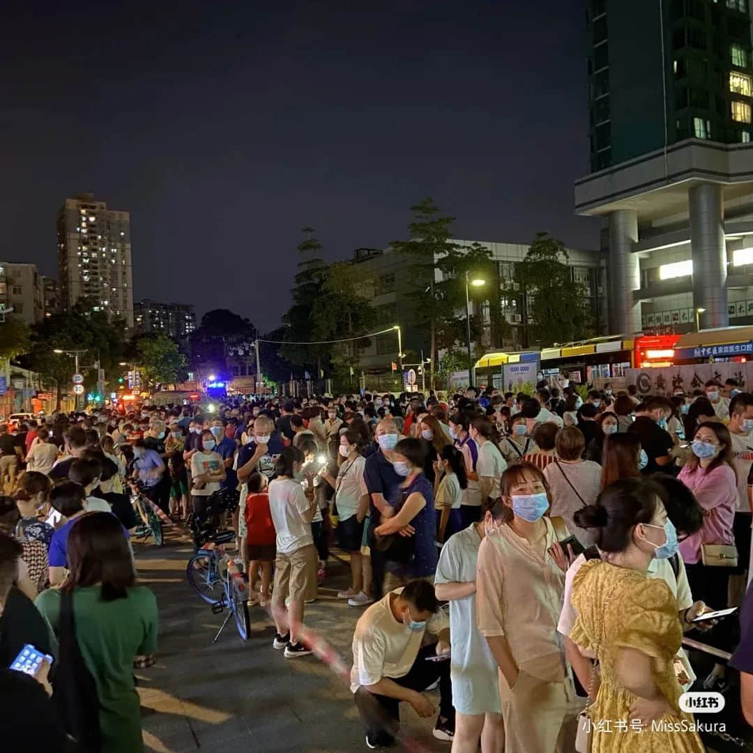 昨夜奇迹,上下九重现人山人海光辉岁月!? 昨夜奇迹,上下九重现人山人海光辉岁月!?
