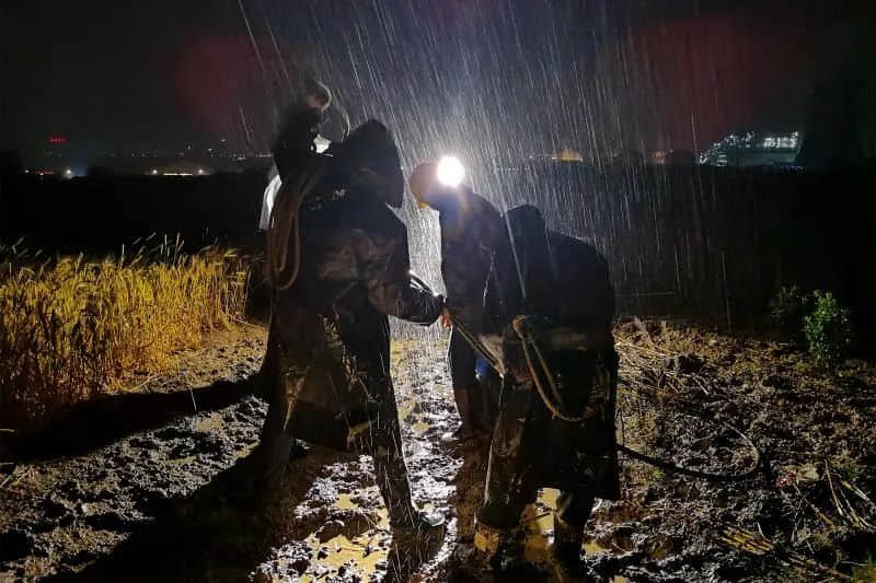 七省驰援！河南暴雨救援电话+紧急求助通道，请扩散！