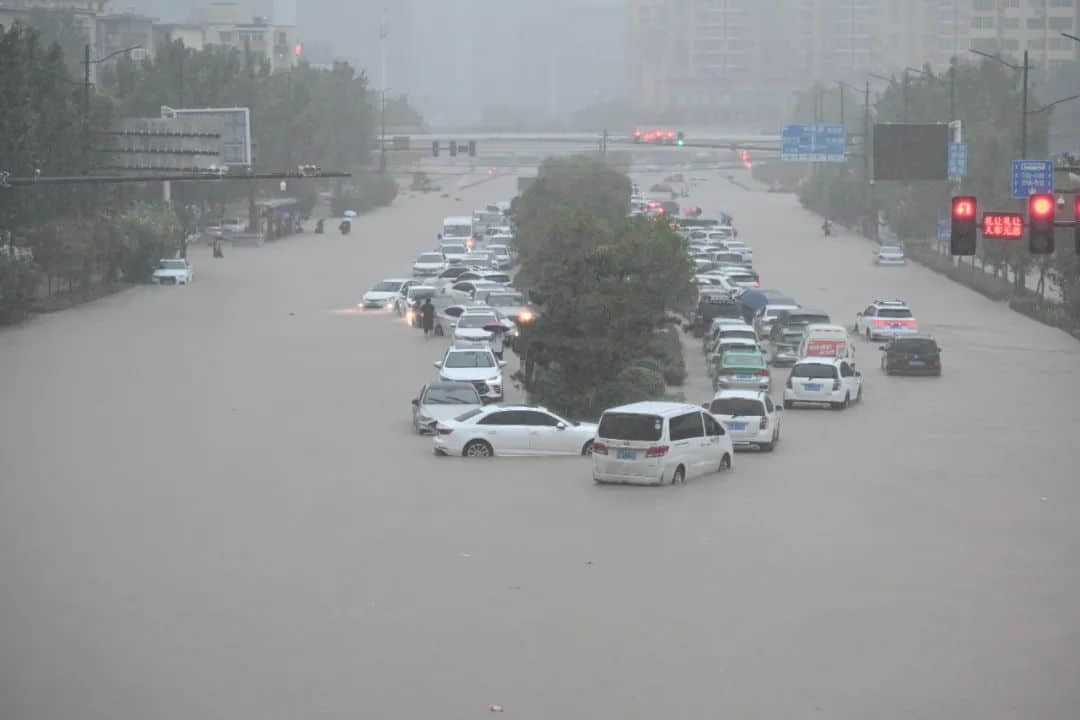 七省驰援！河南暴雨救援电话+紧急求助通道，请扩散！