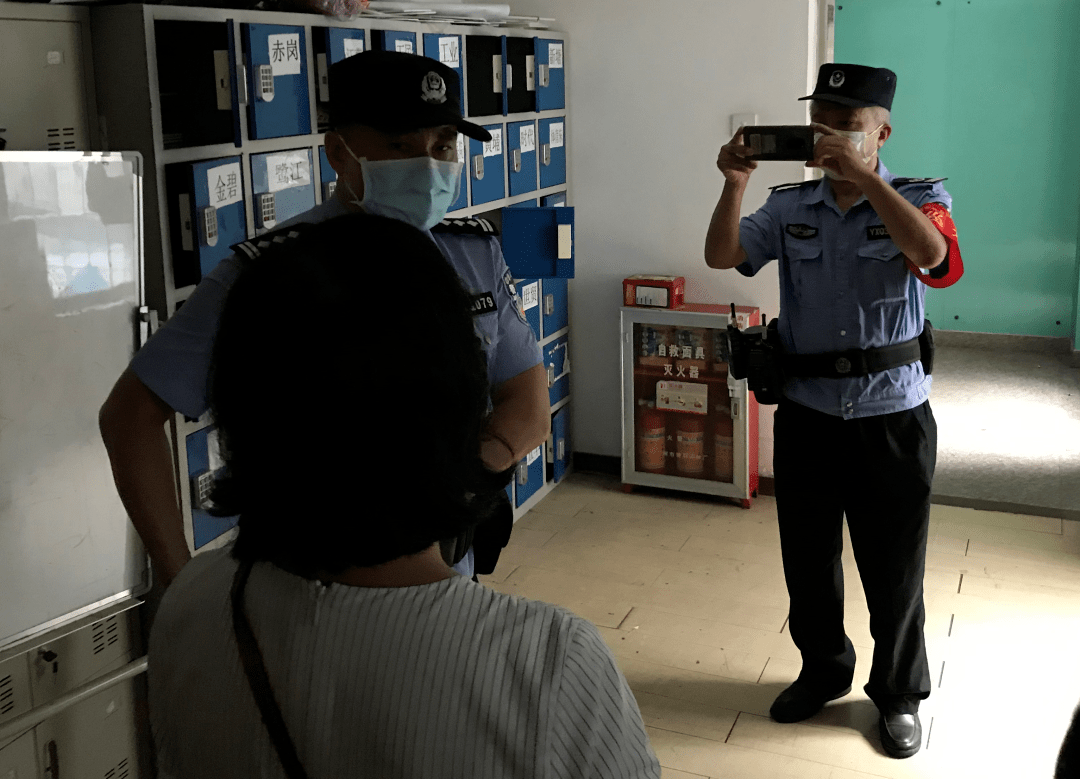 南湖国旅总部搬空怀疑濒临倒闭,拖欠消费者和员工巨额款项,归还无期? 南湖国旅总部搬空怀疑濒临倒闭,拖欠消费者和员工巨额款项,归还无期?