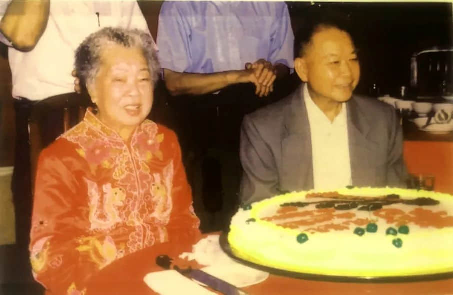牵手66年的情路 || 莫依慈