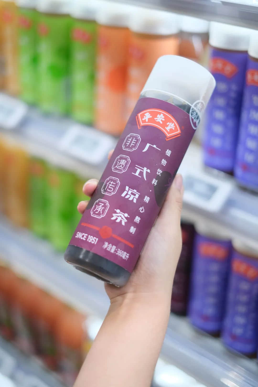 积极求变的传统广东凉茶,能让更多人“自讨苦吃”吗? 积极求变的传统广东凉茶,能让更多人“自讨苦吃”吗?