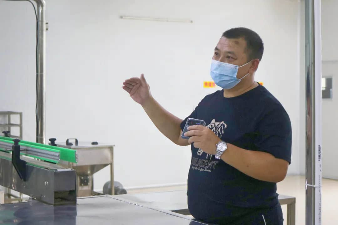 积极求变的传统广东凉茶,能让更多人“自讨苦吃”吗? 积极求变的传统广东凉茶,能让更多人“自讨苦吃”吗?