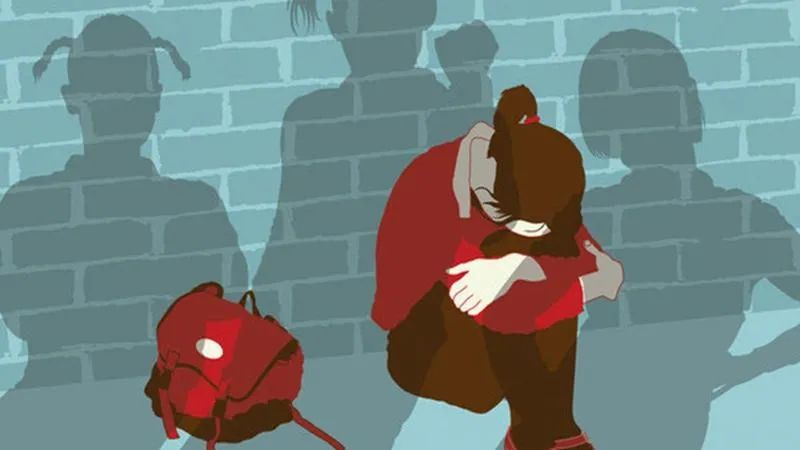 芳村某中学发生校园霸凌事件,谁来保护“少年的你”? 芳村某中学发生校园霸凌事件,谁来保护“少年的你”?