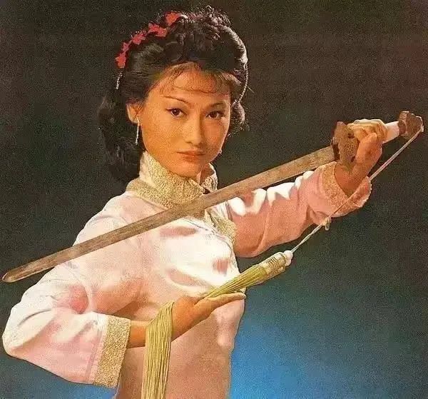 杨紫琼金球封后:“打女”为何更难成名? 杨紫琼金球封后:“打女”为何更难成名?