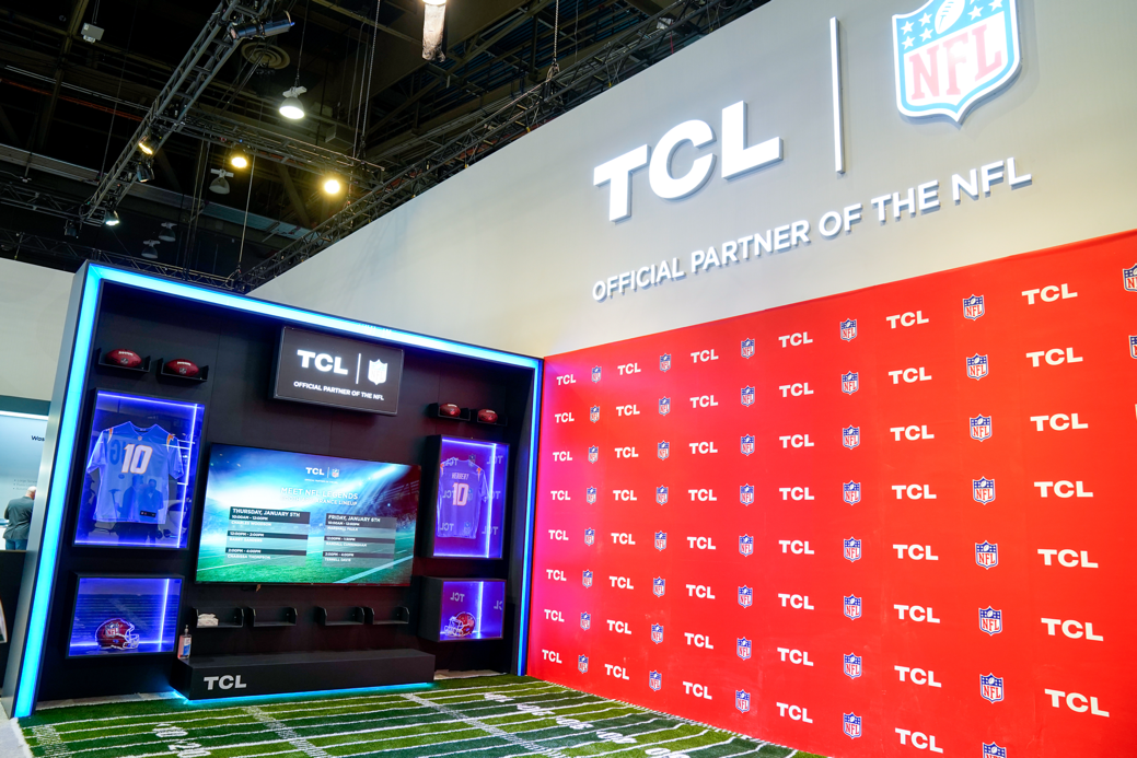 2023国际消费电子展(CES)上,TCL设立NFL品牌合作展示专区