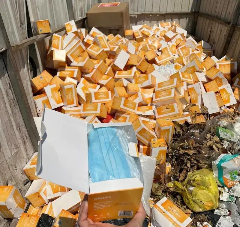 戴了三年的口罩,你还摘得下来吗? 戴了三年的口罩,你还摘得下来吗?