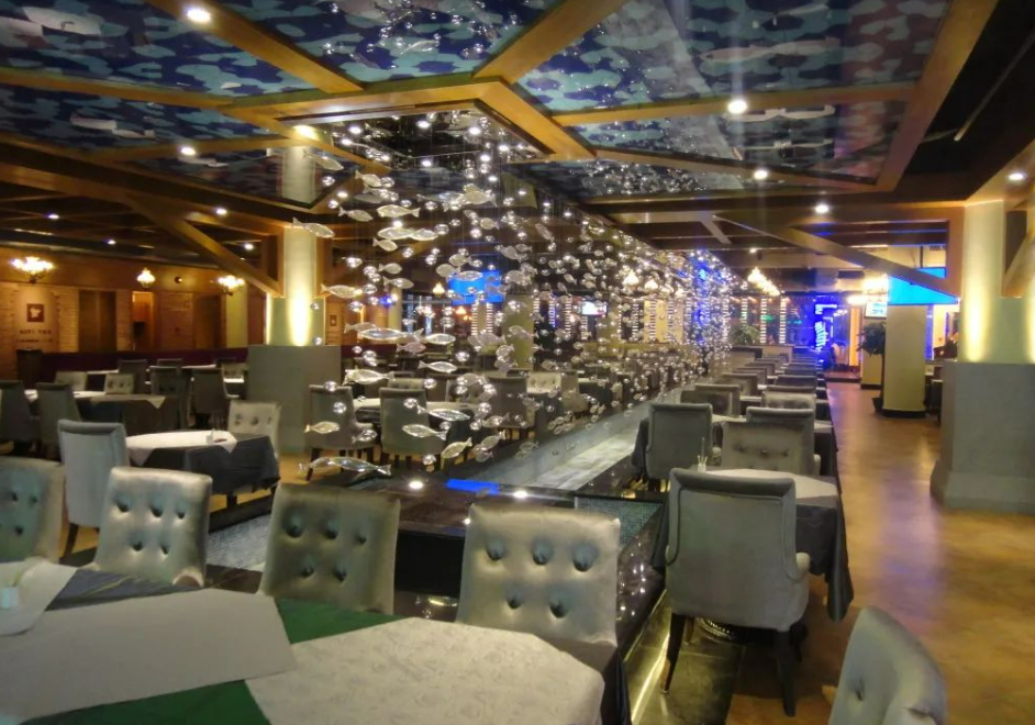 那些年，广州8090后最爱去这些餐厅吹水打趸……