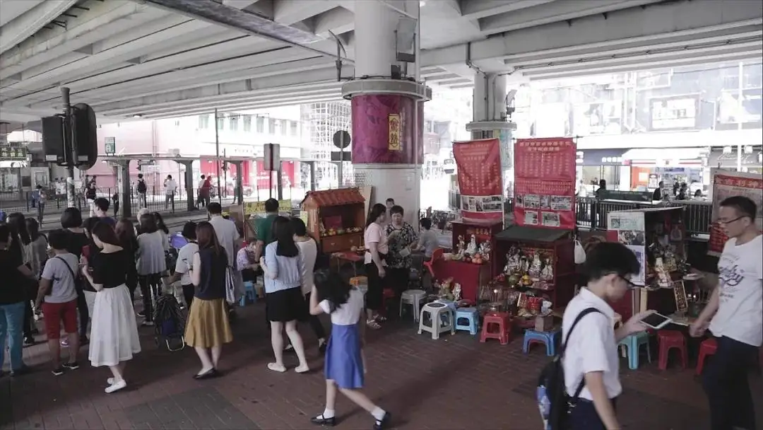 打小人入非遗:大湾区的“迷信”人设立住了? 打小人入非遗:大湾区的“迷信”人设立住了?
