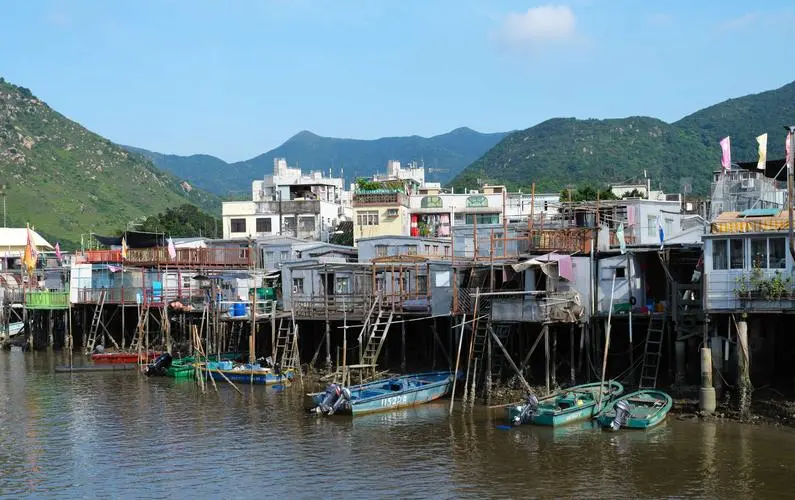 打小人入非遗:大湾区的“迷信”人设立住了? 打小人入非遗:大湾区的“迷信”人设立住了?