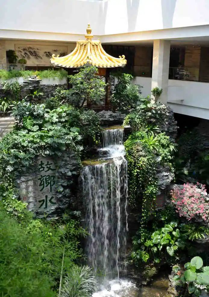 “故乡水”与归侨建筑大师佘畯南 || 林干